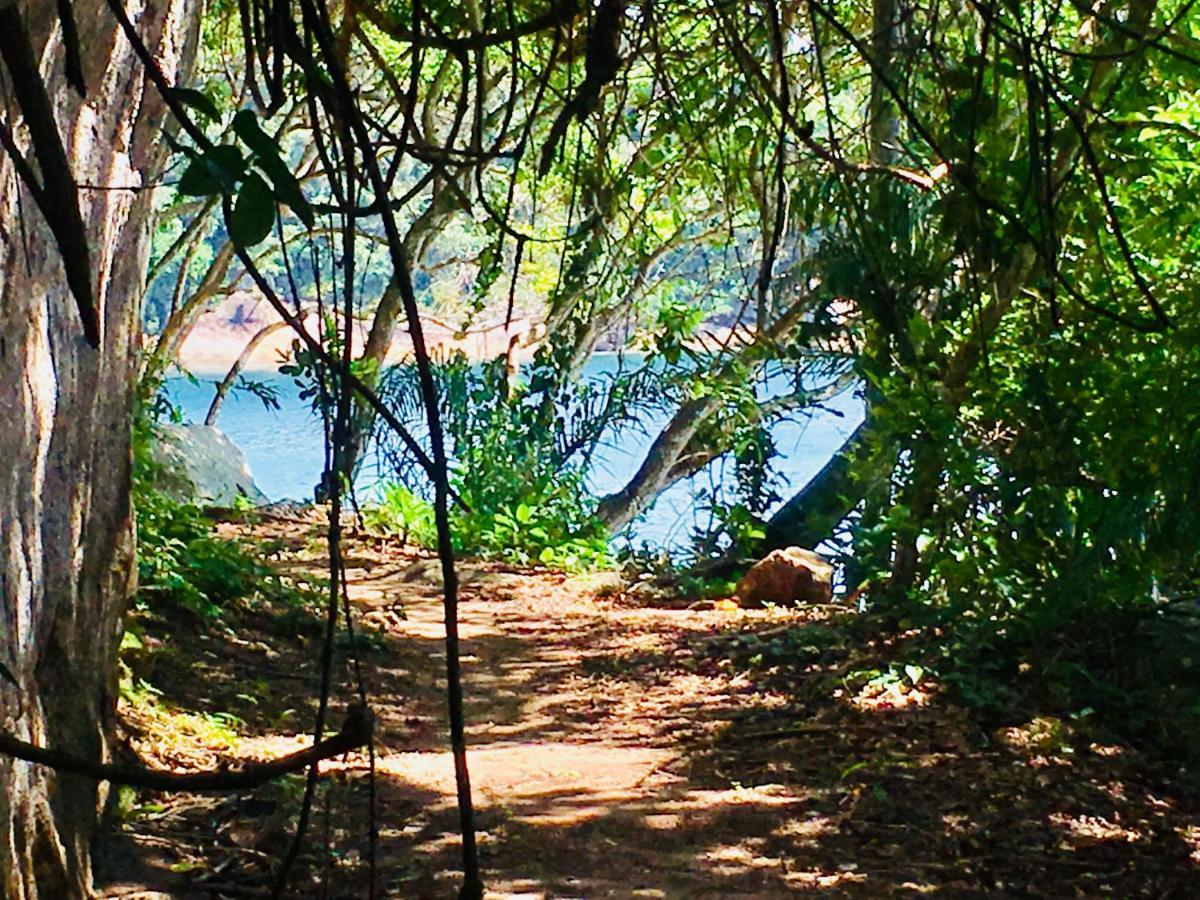 Pousada Sobre As Ondas De Picinguaba Esterno foto